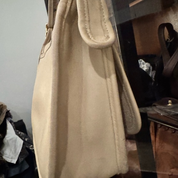 Vintage Coach Legacy Rambler in Sand - Picture 14 of 17